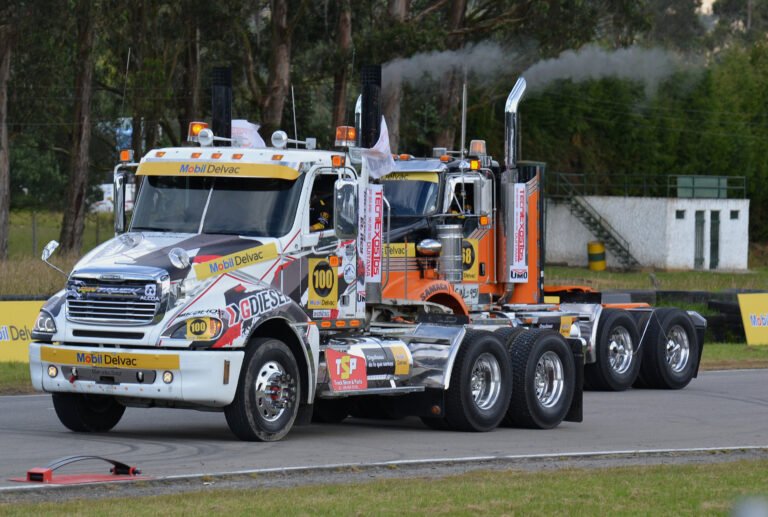 Lee más sobre el artículo Fin de semana de “pesos pesados” en el Autódromo de Tocancipá: se corre la edición 34 del GP Mobil-Delvac de Tractomulas