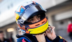 Lee más sobre el artículo Tras los test de F3 en Bahrain, Sebastián Montoya enfrenta la final del FR MEC este fin de semana en Yas Marina