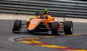 Buen inicio de temporada para Jerónimo Berrío en la F4 Española con los resultados obtenidos en los test oficiales de Spa Francorchamps