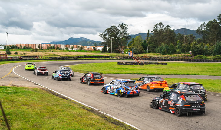 Lee más sobre el artículo Este domingo 19 de noviembre llega a su fin la edición 20 del TC 2000 Colombia