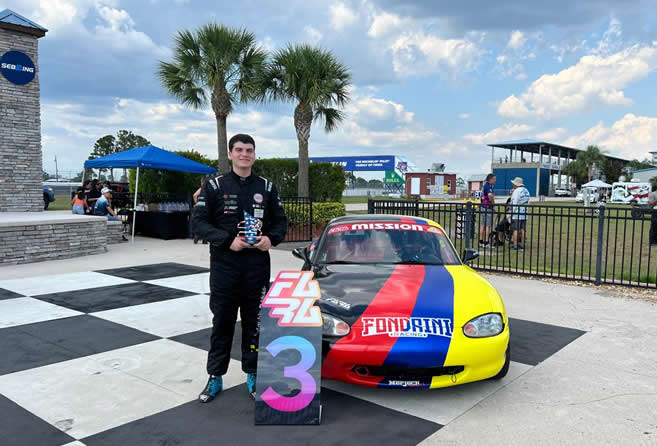 Lee más sobre el artículo Podio de Niko Fondrini en Sebring-Pro Spec Miata