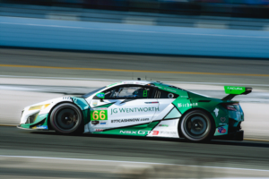 Lee más sobre el artículo Tatiana Calderón corre válida de duración del IMSA en Indianápolis