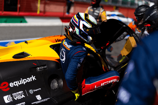 Lee más sobre el artículo Pedro Juan Moreno va por la victoria en la última ronda de la Ligier European Series