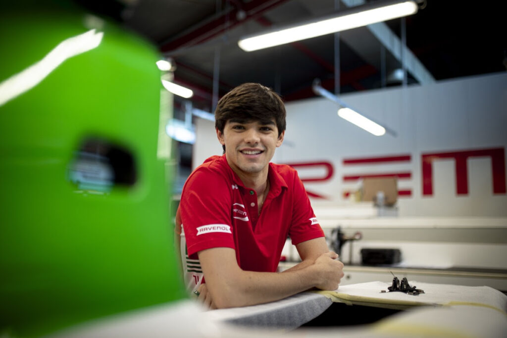 Fin de semana de final para Sebastián Montoya en la F2