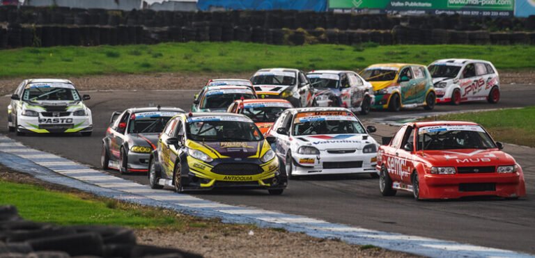 Lee más sobre el artículo Este domingo 1° de mayo se corren “Las 4 Rápidas” del Campeonato Nacional de Automovilismo -CNA- Zurich
