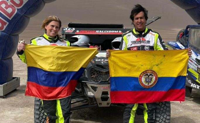 Nicolás Robledo y Adelaida Uribe conquistaron el Atacama Rally 2022