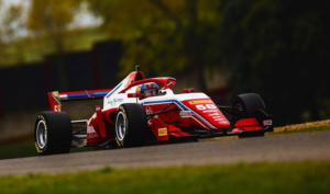 Sebastián Montoya cerró temporada en la Fórmula Regional Europea tercero entre los rookies